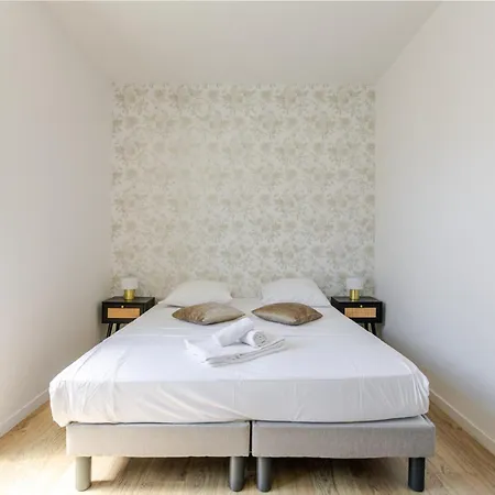 Apartamento Le Rubis- Premium - Vue Sur L'eau - Wacken, Parlement Européen - 6 Pers *
